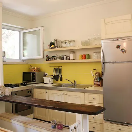 别墅 太阳公寓 *